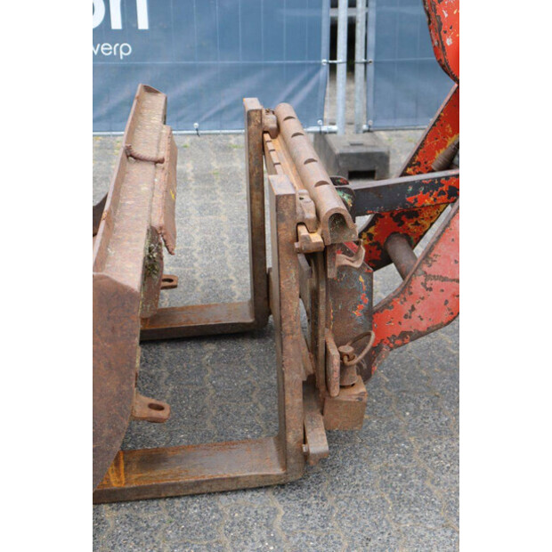 1991 Weidemann 3002 D/M-48783019