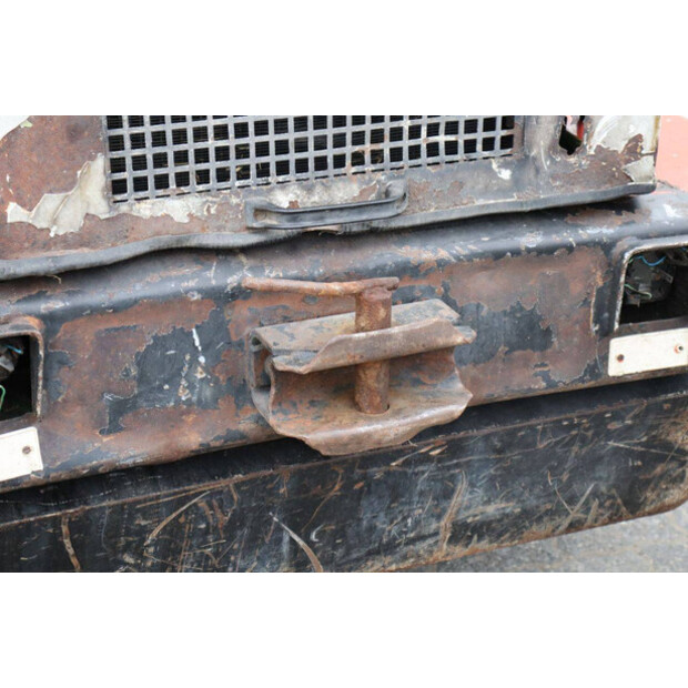 1991 Weidemann 3002 D/M-48783027