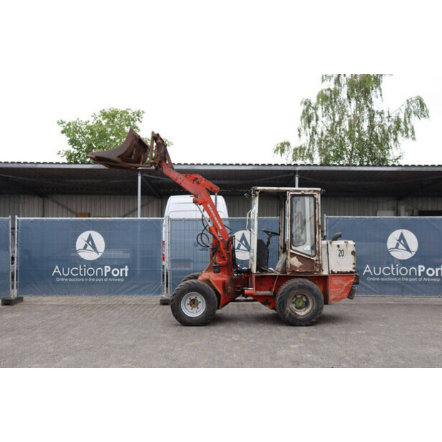 1991 Weidemann 3002 D/M-48783044