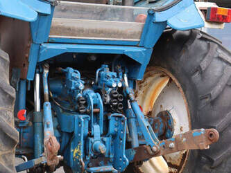 ford-8210-dt-f0c-48783061