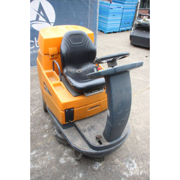 2018 Taski Swingo CO4000-48783164