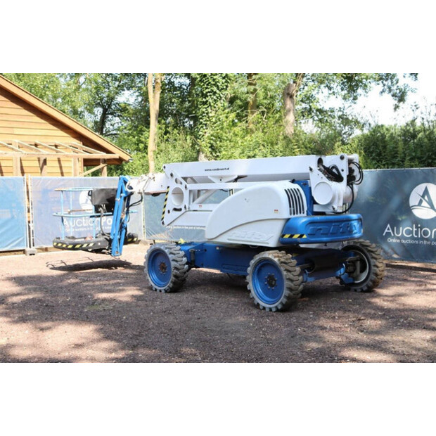 2010 Niftylift HR21D-48783567