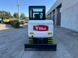 2010-bobcat-331-1478227-48783978