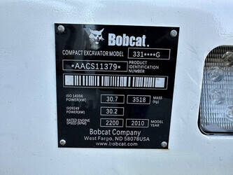 2010-bobcat-331-1478227-48784015