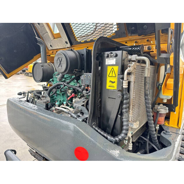 2019 فولفو EC55D-48784044