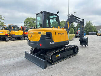2010-volvo-ec60c-1478229-48784060