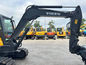 2010-volvo-ec60c-1478229-48784070