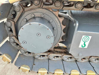 2010-volvo-ec60c-1478229-48784075