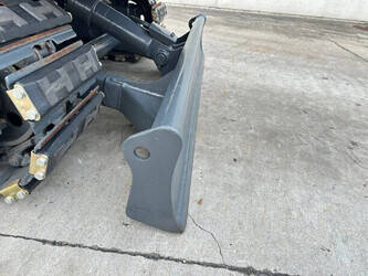 2010-volvo-ec60c-1478229-48784080