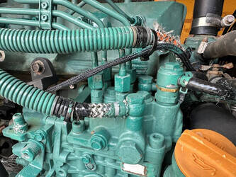 2010-volvo-ec60c-1478229-48784085