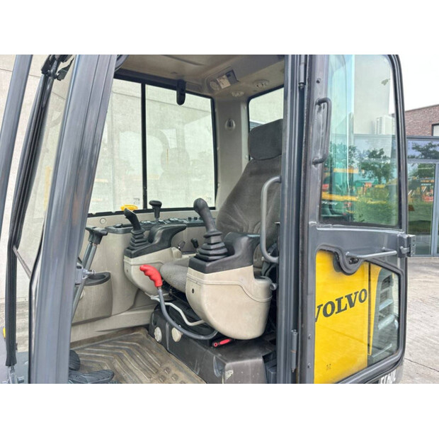 2010 Volvo EC60C-48784089