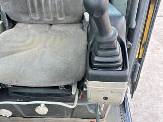 2010-volvo-ec60c-1478229-48784094