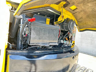 2012-yanmar-vio40-5b-1478236-48784371