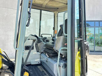 2012-yanmar-vio40-5b-1478236-48784375