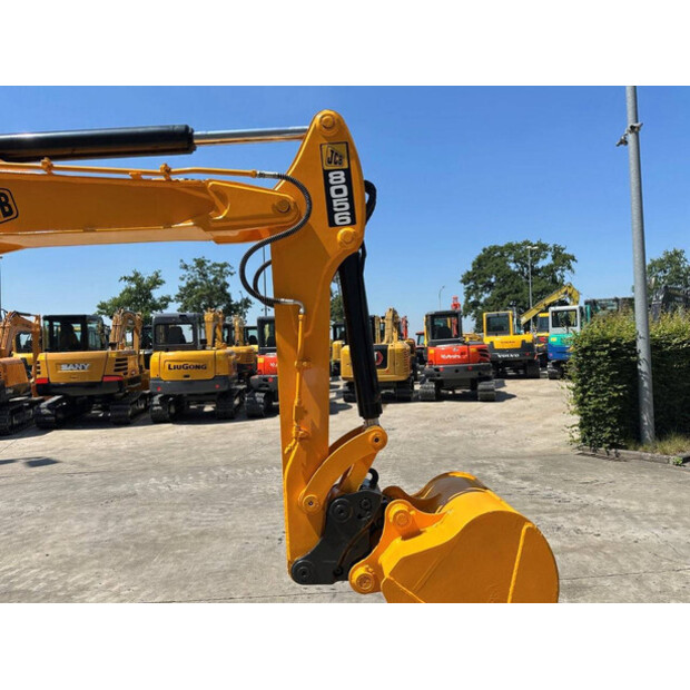 2011 JCB 8056-48784399