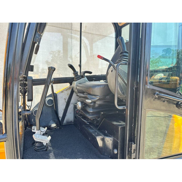 2011 JCB 8056-48784419