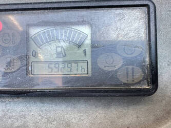 2011-jcb-8056-1478237-48784426