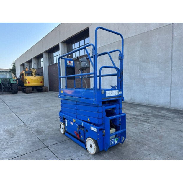 2002 UPRIGHT MX-19-48784991