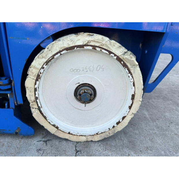 2002 UPRIGHT MX-19-48784993