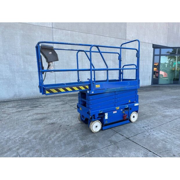2002 UPRIGHT MX-19-48785007