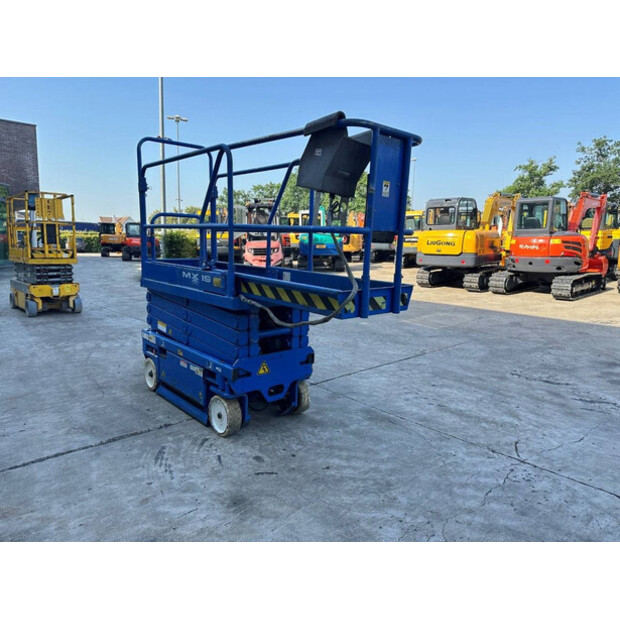 2002 UPRIGHT MX-19-48785009