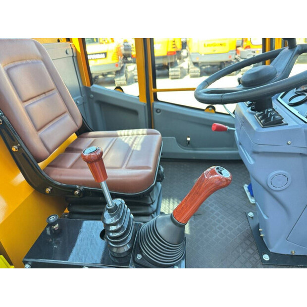 2026 Captok CK35-48785144