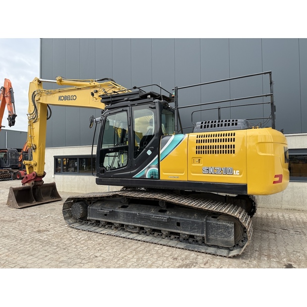 2021 KOBELCO SK210LC-10E-48793767