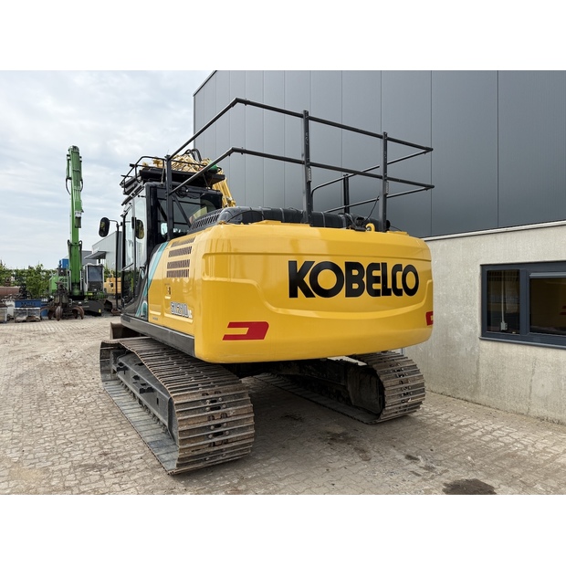 2021 كوبيلكو SK210LC-10E-48793768