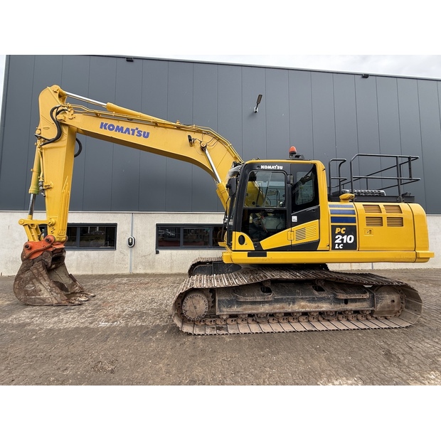 2018 Komatsu PC210-11-48793834