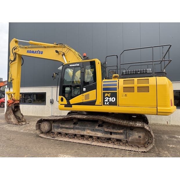 2018 Komatsu PC210-11-48793835