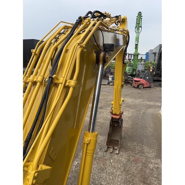 2018 Komatsu PC210-11-48793857