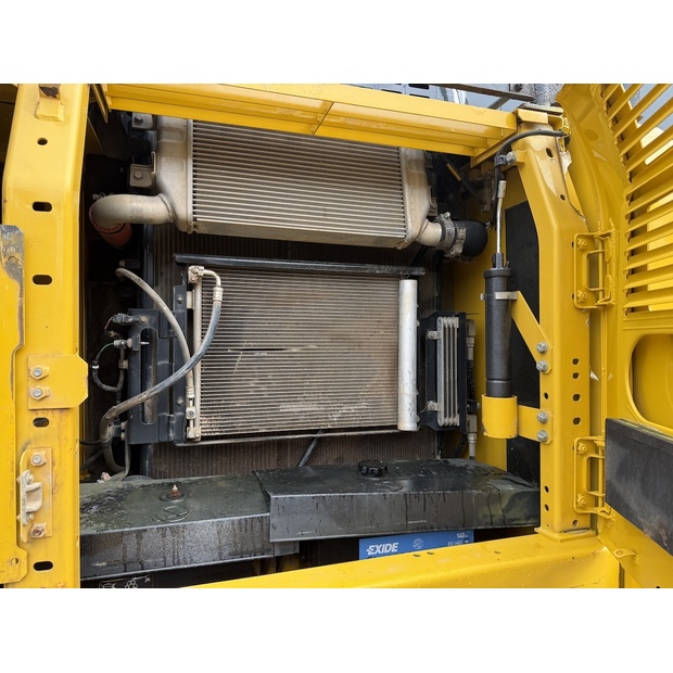 2018 Komatsu PC210-11-48793859