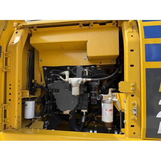 2018 Komatsu PC210-11-48793862