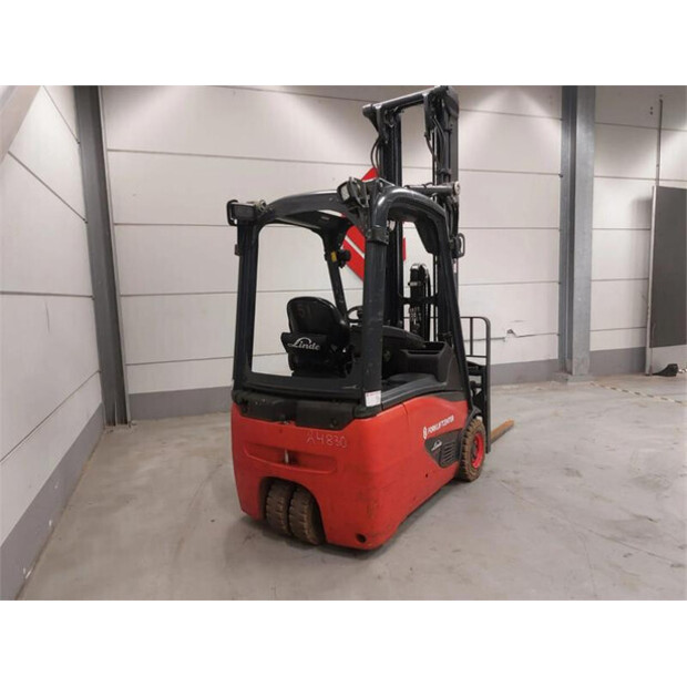 2019 ليندي E15-02-48802692