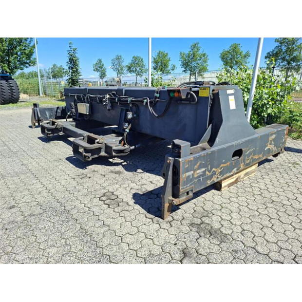 2012 Elme 815-18520-48802730