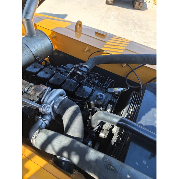 2024 هيونداي R220-9-48803737