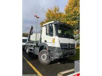 Image de Camions-bennes 2024 Mercedes-Benz Arocs À vendre à Pays-Bas