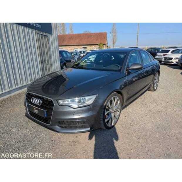2013 أودي A6-48805477