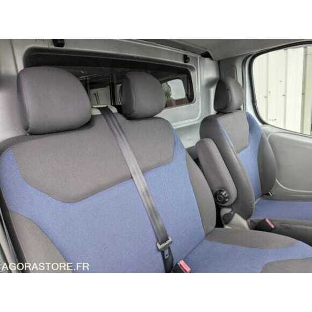 2012 Renault Traffic-48805569