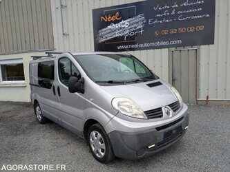 2012-renault-traffic-1478404-48805574