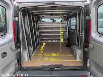 2012-renault-traffic-1478404-48805577
