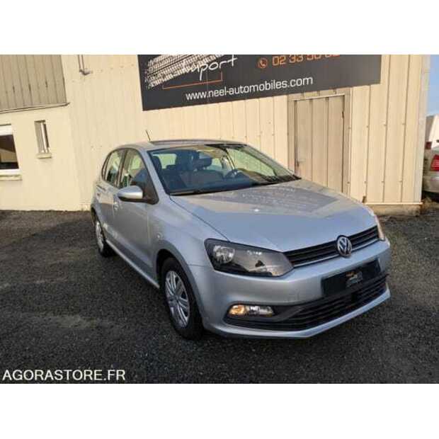 2015 Volkswagen POLO-48805652