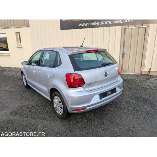 2015 Volkswagen POLO-48805657