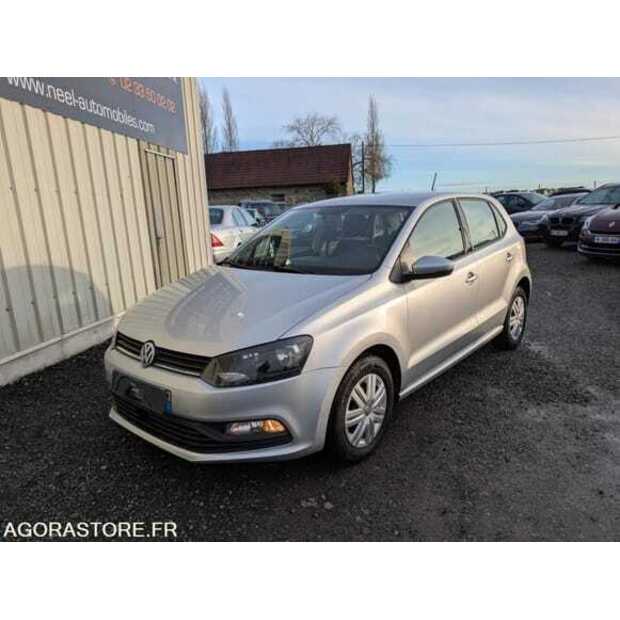 2015 Volkswagen POLO-48805659