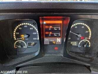 2015-mercedes-benz-antos-1477663-48805767
