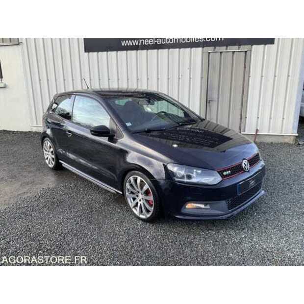2010 Volkswagen POLO-48805783