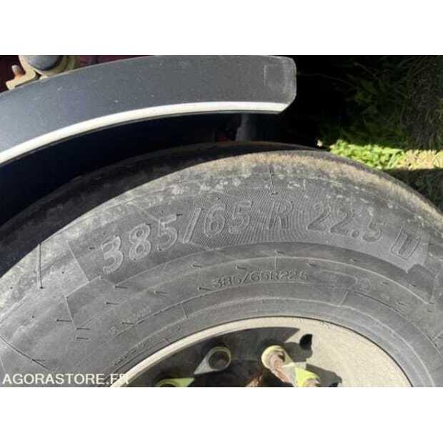 1999 Trailor-48805939