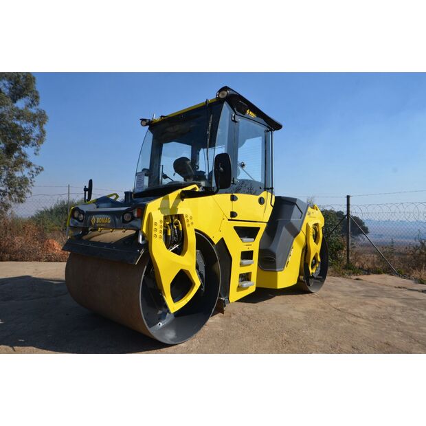 PAVERS BOMAG Refurbished-48809064