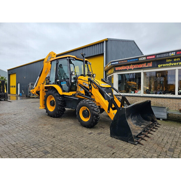 2025 JCB 3DX Plus-48809096