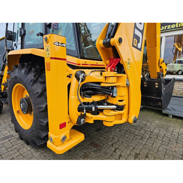 2025 JCB 3DX Plus-48809098